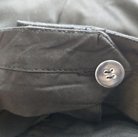 1. State Women's Black Tailored Dress Shorts Sz 12 Pleated High Waist Pockets - Picture 11 of 11